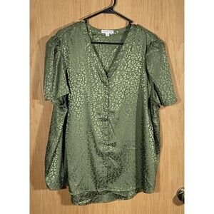 Ophelia Roe Women's Plus Sz 2X Top Satin Animal Print Puff Sleeve Button Front
